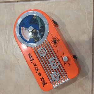 Mr. Halloween Decorative Halloween Radio Trick or Treat Tunes
